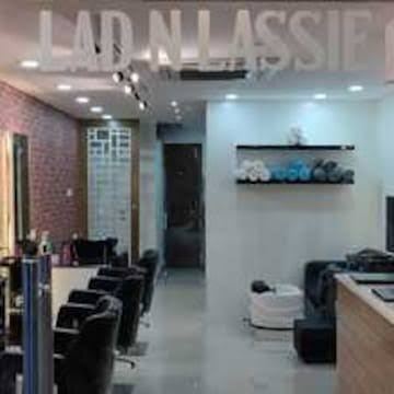 Lad N Lassie Unisex Hair & Beauty Studio