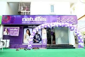 Naturals Salon