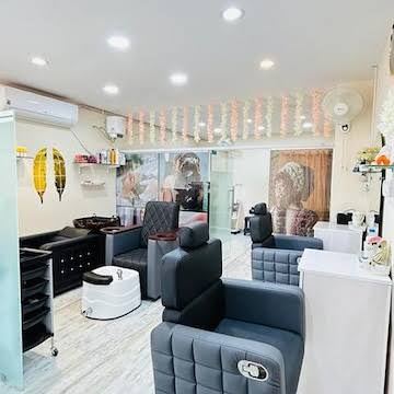 Sahithi Beauty Parlor