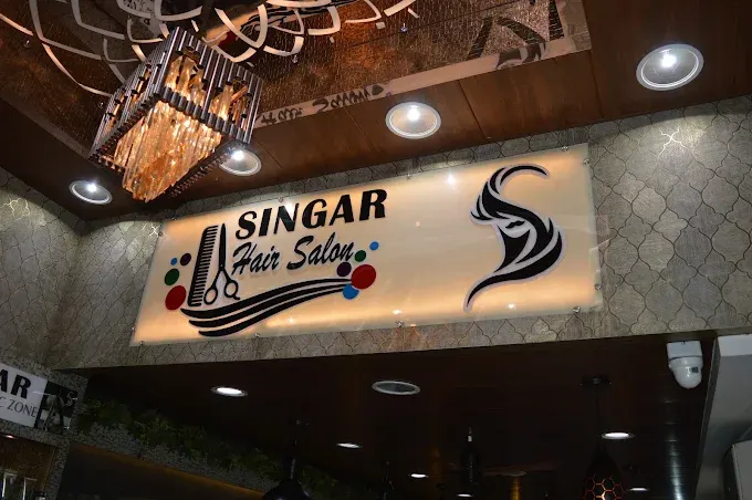 Singar Hair Saloon, Koti