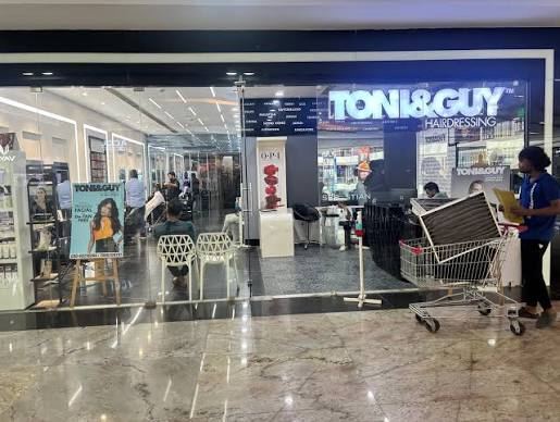 Toni & Guy Hairdressing, GAR INFOBAHN