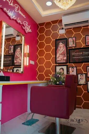 Lakme Salon