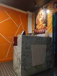 Expert Lux Wellness Spa Center