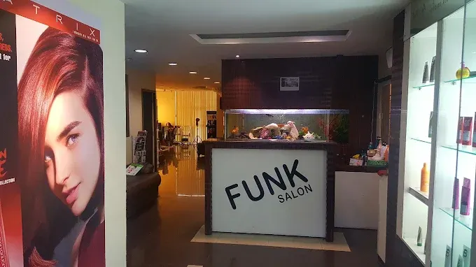Funk Salon Begumpet