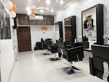 Strandz Family Salon