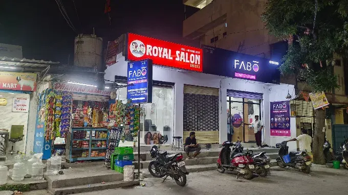 ROYAL UNISEX SALON