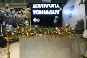 TONI&GUY - Gowlidoddy